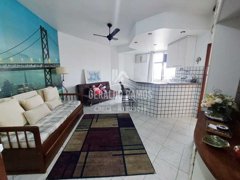 Conheça WhatsApp Image 2026-10-05 at 1 do imóvel - Apartamento 1 quarto à venda Cabo Frio,RJ - R$ 350.000 - GIAP10037 - 2 WhatsApp Image 2026-10-05 at 1 - 2