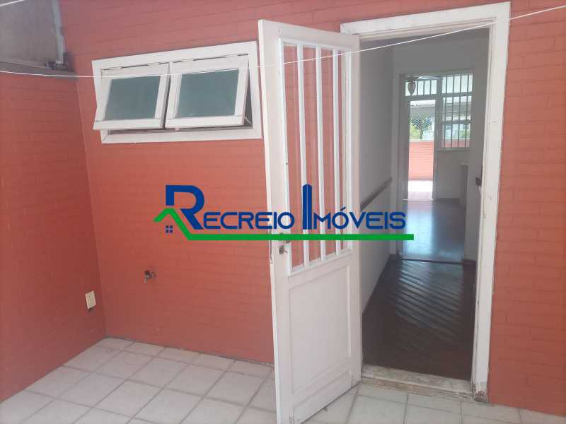 Conheça WhatsApp Image 2024-01-09 at 1 do imóvel - Casa em Condomínio à venda Avenida Genaro de Carvalho, Recreio dos Bandeirantes, Rio de Janeiro - R$ 740.000 - RECN30037 - 14 WhatsApp Image 2024-01-09 at 1 - 14