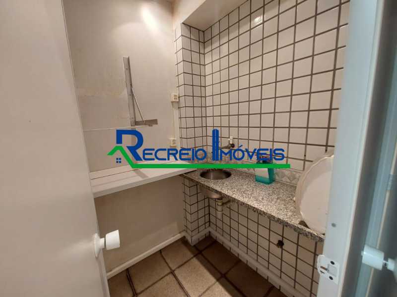 Conheça WhatsApp Image 2024-04-18 at 1 do imóvel - Sala Comercial 40m² para venda e aluguel Recreio dos Bandeirantes, Rio de Janeiro - R$ 110.000 - RESL00028 - 5 WhatsApp Image 2024-04-18 at 1 - 5