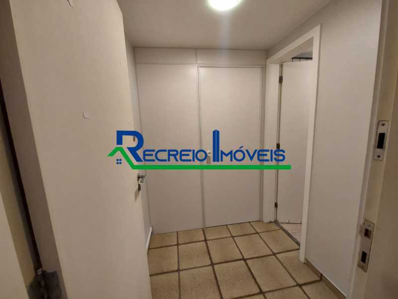 Conheça WhatsApp Image 2024-04-18 at 1 do imóvel - Sala Comercial 40m² para venda e aluguel Recreio dos Bandeirantes, Rio de Janeiro - R$ 110.000 - RESL00028 - 8 WhatsApp Image 2024-04-18 at 1 - 8