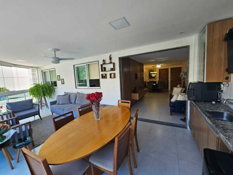 Conheça WhatsApp Image 2025-05-12 at 1 do imóvel - Apartamento 3 quartos à venda Recreio dos Bandeirantes, Rio de Janeiro - R$ 1.050.400 - REAP30870 - 6 WhatsApp Image 2025-05-12 at 1 - 6
