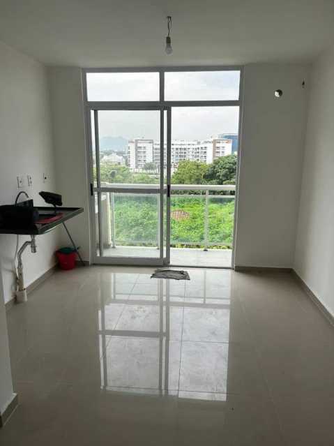 Conheça WhatsApp Image 2026-02-04 at 1 do imóvel - Apartamento à venda Avenida das Américas, Recreio dos Bandeirantes, Rio de Janeiro - R$ 320.000 - REAP00039 - 19 WhatsApp Image 2026-02-04 at 1 - 19