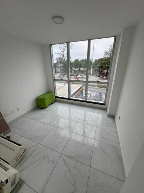 Conheça 1001095729 do imóvel - Kitnet/Conjugado 32m² para alugar Recreio dos Bandeirantes, Rio de Janeiro - R$ 2.500 - REKI10001 - 21 1001095729 - 21