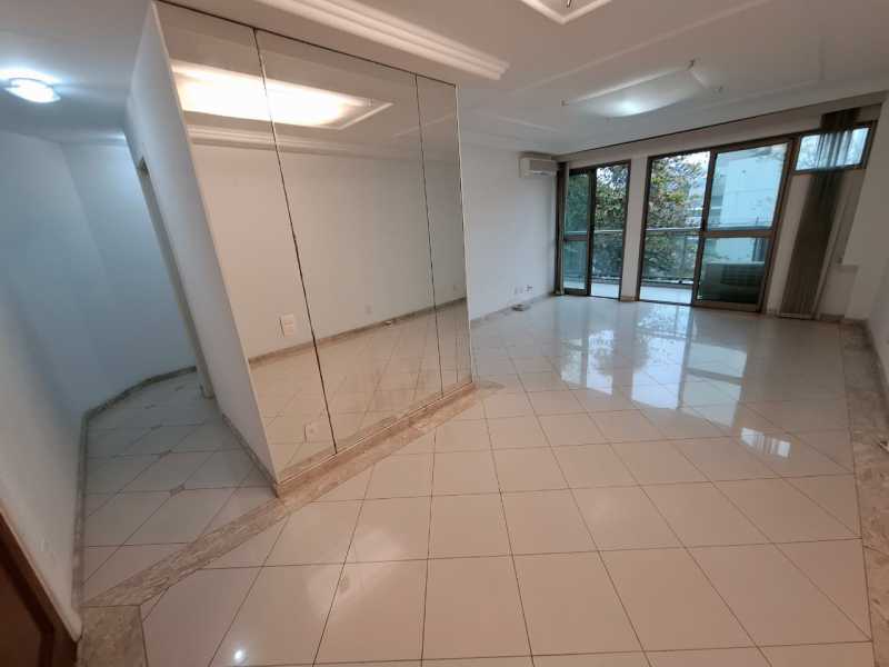 Conheça WhatsApp Image 2026-09-10 at 1 do imóvel - Apartamento à venda Avenida Jarbas de Carvalho, Recreio dos Bandeirantes, Rio de Janeiro - R$ 630.000 - REAP20440 - 4 WhatsApp Image 2026-09-10 at 1 - 4
