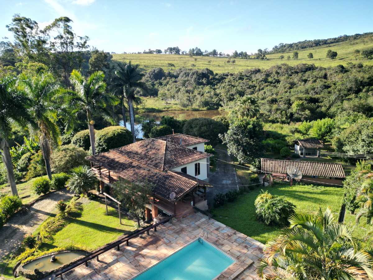 Vendido - LUXOSA FAZENDA A VENDA EM SANTO ANTÔNIO DO LEITE, OURO PRETO - MBFA60003