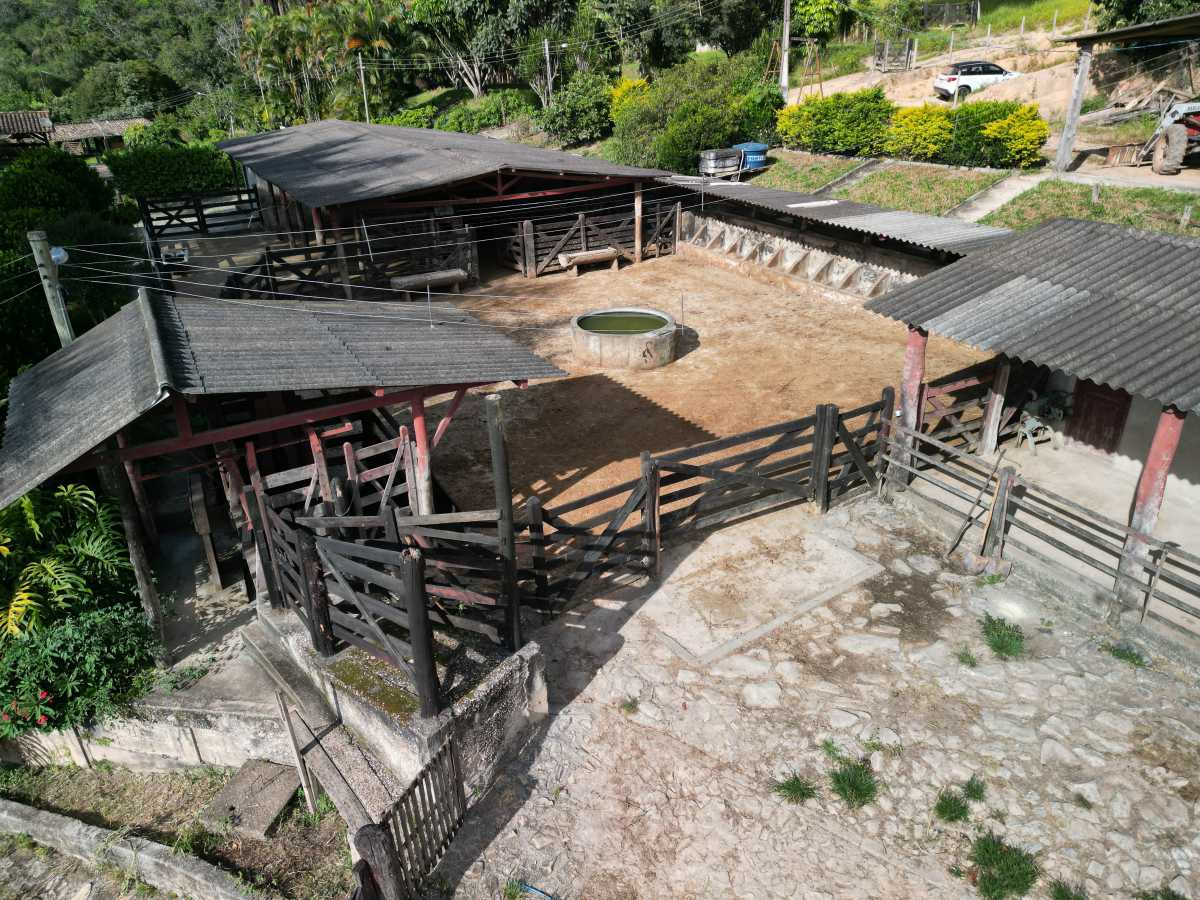 Vendido - LUXOSA FAZENDA A VENDA EM SANTO ANTÔNIO DO LEITE, OURO PRETO - MBFA60003