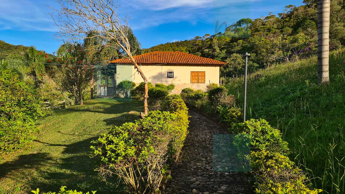 Refúgio na natureza: Fazenda com tudo o que você precisa para uma vida  tranquila e confortável MBFA40002 - MBA Imobiliária, image size:1200x675