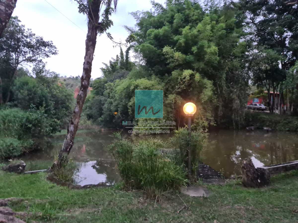 ESCRITURA E REGISTRO - Sítio exuberante com diversas comodidades em meio à natureza! - MBSI70002