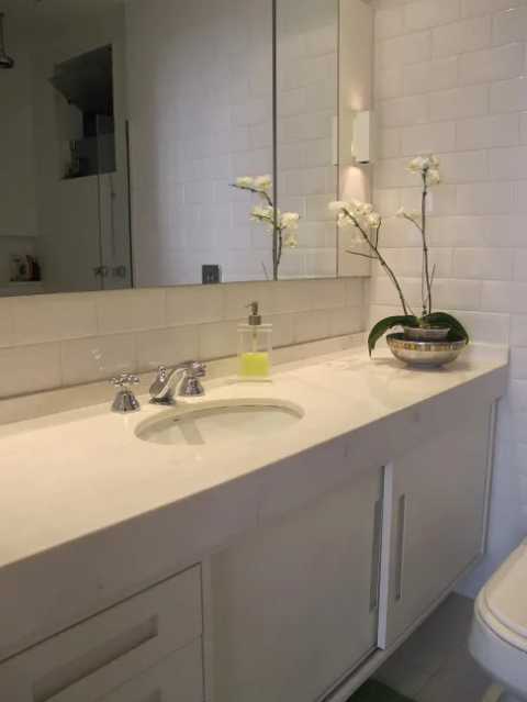 Conheça foto-10-de-apartamento-com-3-q do imóvel - Apartamento 3 quartos à venda Copacabana, Rio de Janeiro - R$ 1.445.000 - NIAP30294 - 21 foto-10-de-apartamento-com-3-q - 21