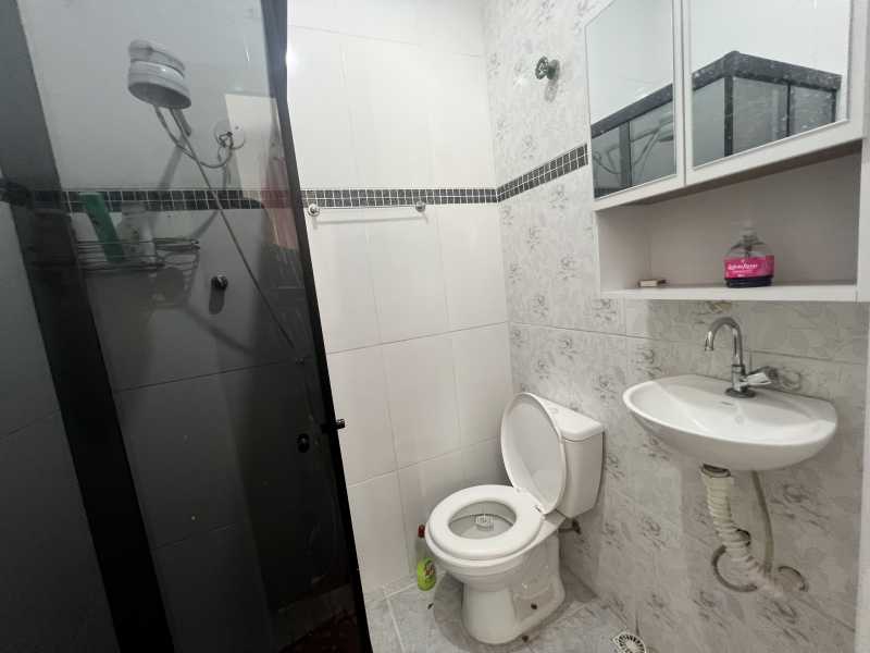 Conheça Banheiro suite do imóvel - Casa sobrado à venda em Santa Bárbara com 2 quartos | Ótima localização - JNCA30001 - 12 Banheiro suite - 12