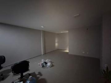 Imperdível - Sala Comercial 23m² para alugar Praça 14 de Janeiro, Manaus - R$ 2.000 - ADSL00217