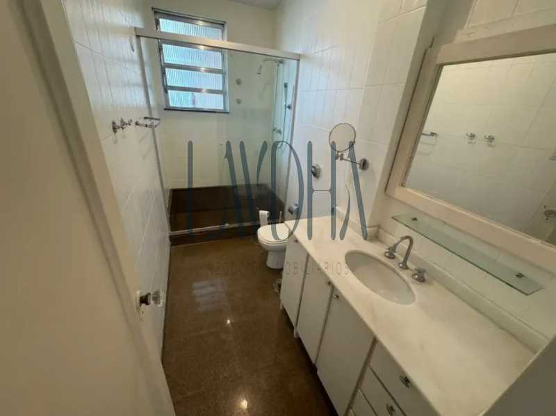 Apartamento com 3 Quartos no Leblon