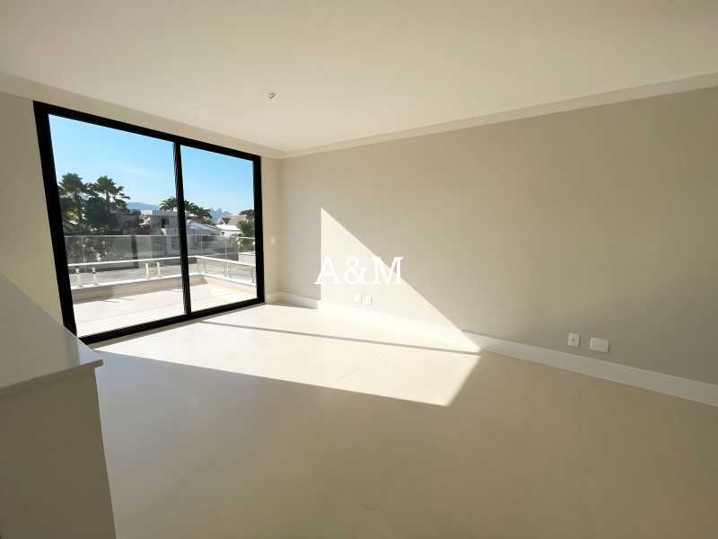 Conheça 1688118108359 do imóvel - Casa em Condomínio à venda Avenida Cândido Portinari, Barra da Tijuca, Rio de Janeiro - R$ 3.790.000 - AMCN50003 - 8 1688118108359 - 8