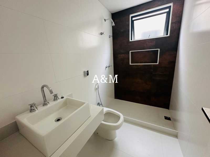 Conheça Imagem do WhatsApp de 2024-03- do imóvel - Casa em Condomínio à venda Avenida Cândido Portinari, Barra da Tijuca, Rio de Janeiro - R$ 3.750.000 - AMCN40020 - 18 Imagem do WhatsApp de 2024-03- - 18