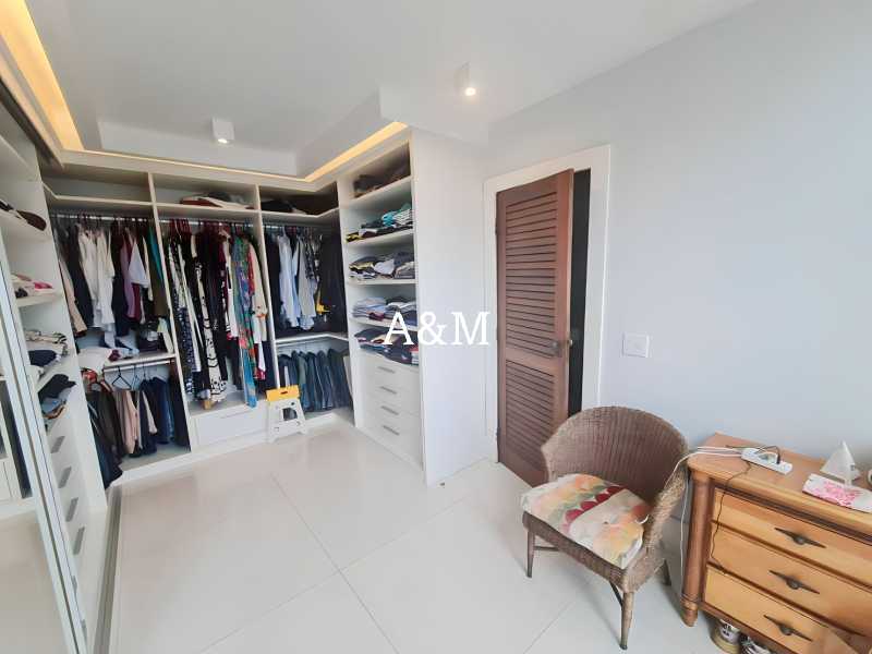 Conheça 1689106479456 do imóvel - Casa em Condomínio à venda Avenida Assis Chateaubriand, Barra da Tijuca, Rio de Janeiro - R$ 6.000.000 - AMCN50004 - 18 1689106479456 - 18