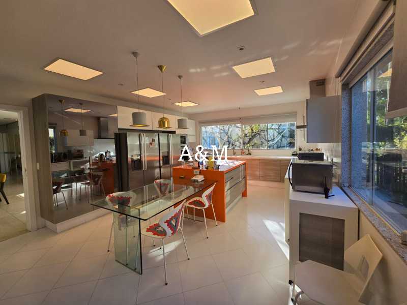 Conheça WhatsApp Image 2026-09-06 at 0 do imóvel - Casa em Condomínio à venda Avenida das Américas, Barra da Tijuca, Rio de Janeiro - R$ 14.000.000 - AMCN50019 - 5 WhatsApp Image 2026-09-06 at 0 - 5