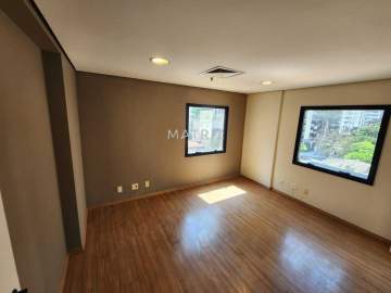 Sala Comercial 30m² para alugar Avenida Rouxinol, Indianópolis, São Paulo - R$ 1.900 - AR2MA