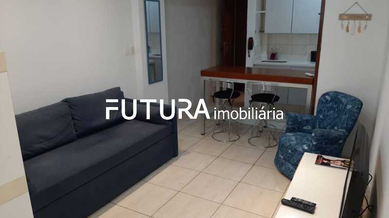 Conheça IMG-20261017-WA0013 do imóvel - Sala e quarto com vaga garagem posto 10 ! Próximo Jardim Alah - FTAP10147 - 1 IMG-20261017-WA0013 - 1