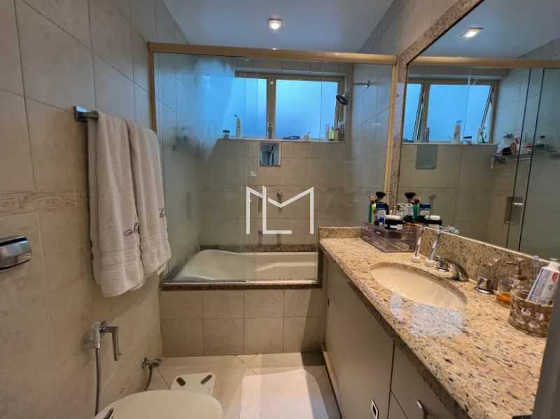 Conheça 13. do imóvel - Apartamento 4 quartos à venda Ipanema, Rio de Janeiro - R$ 3.700.000 - MLAP40230 - 12 13. - 12