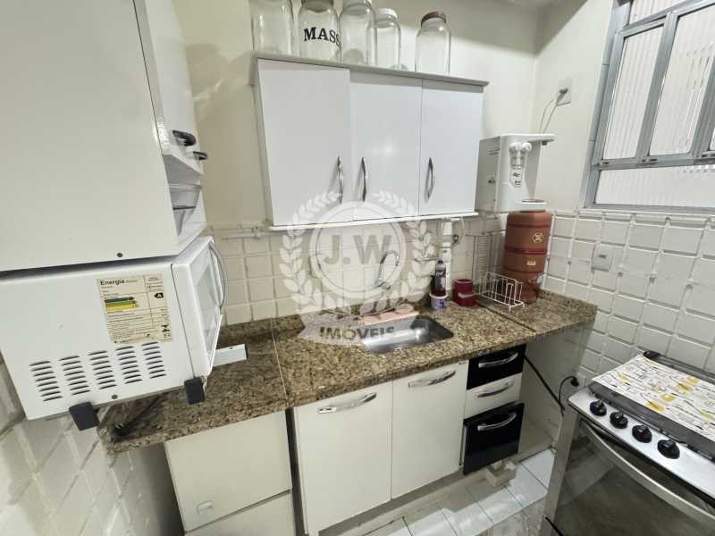 Conheça Cozinha do imóvel - Cobertura à venda Avenida Nossa Senhora de Copacabana, Copacabana, Rio de Janeiro - R$ 1.185.000 - JWCO30009 - 19 Cozinha - 19