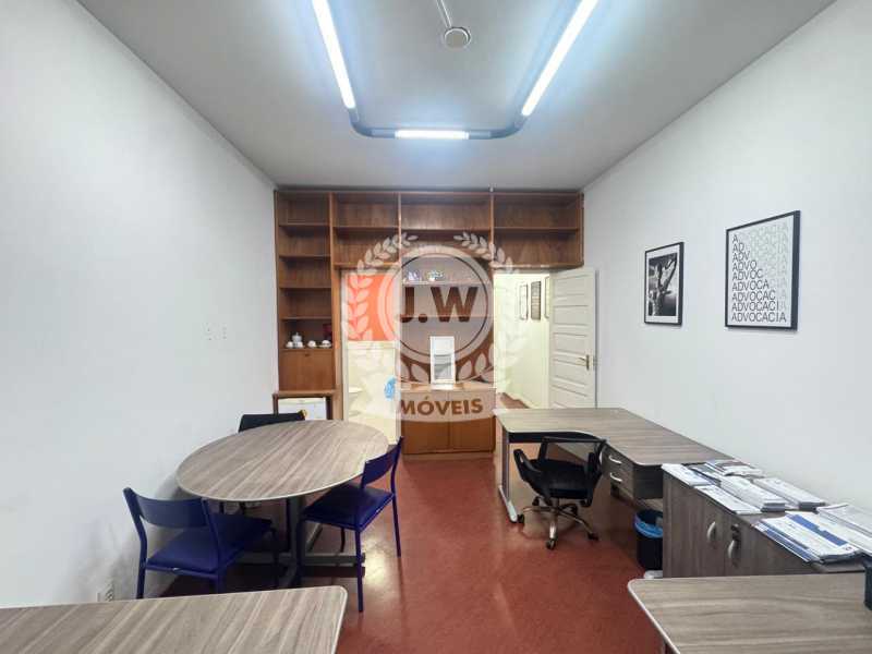 Conheça Salão do imóvel - Kitnet/Conjugado 27m² à venda Rua Evaristo da Veiga, Centro, Rio de Janeiro - R$ 190.000 - JWKI00007 - 6 Salão - 6
