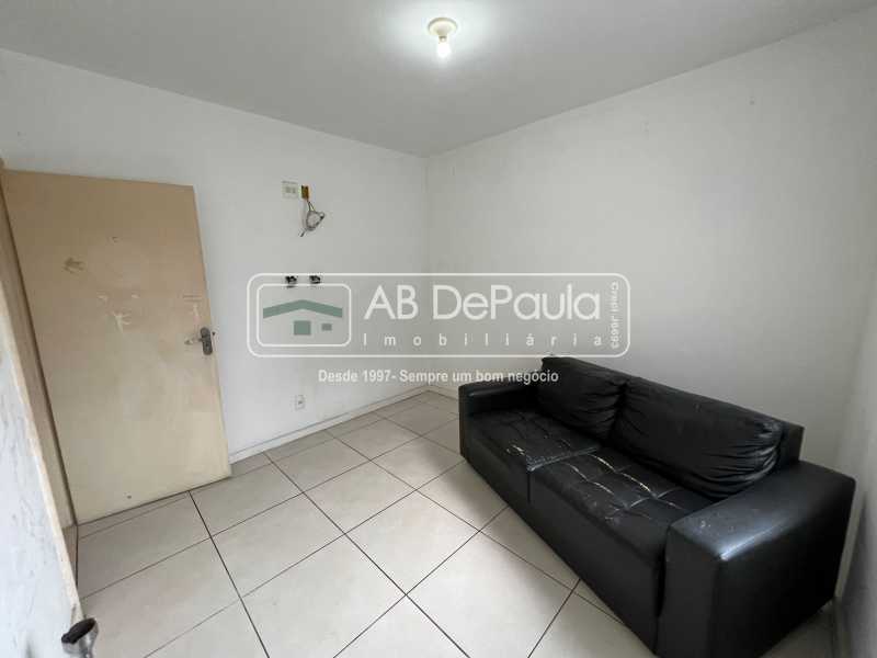 VENDE EM SULACAP - ÓTIMO APARTAMENTO, de frente, CLARO E AREJADO, SOL DA MANHÃ, Vista Livre