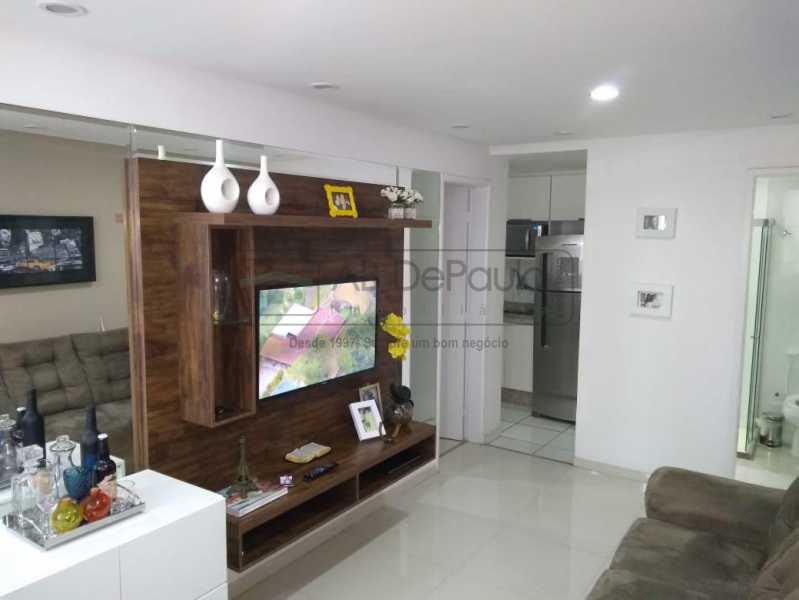 VENDE EM CAMPO GRANDE - ESTRADA DO MAGARÇA - APARTAMENTO COM 02 QUARTOS

