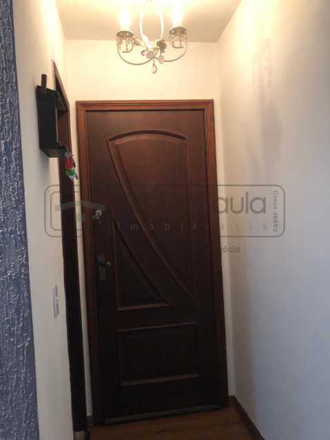SULACAP - Localização Cobiçada no Bairro!!  Apt. 2Qts sendo Um Suíte. Reformado.