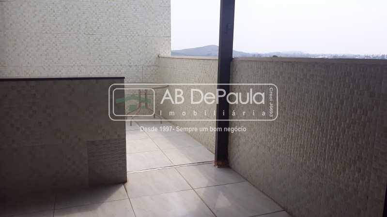 REALENGO - COBERTURA Duplex - 1º Piso com 2 Dormitórios, Sala ampla, Banheiro Social com Box Blindex