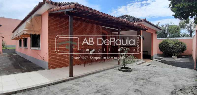 Sulacap - Casa Linear - Espetacular! - Aceita Financiamento Bancário e FGTS