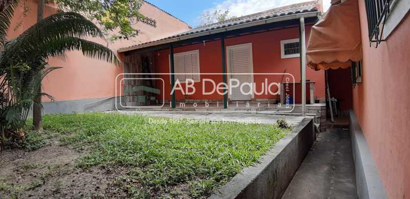 Sulacap - Casa Linear - Espetacular! - Aceita Financiamento Bancário e FGTS