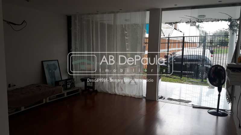 Casa 3 quartos à venda Rio de Janeiro,RJ Jardim Sulacap - R$ 750.000