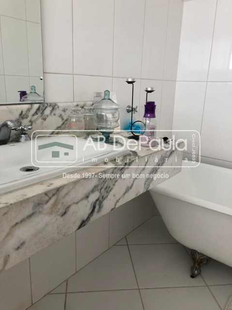 Casa 3 quartos à venda Rio de Janeiro,RJ Jardim Sulacap - R$ 750.000