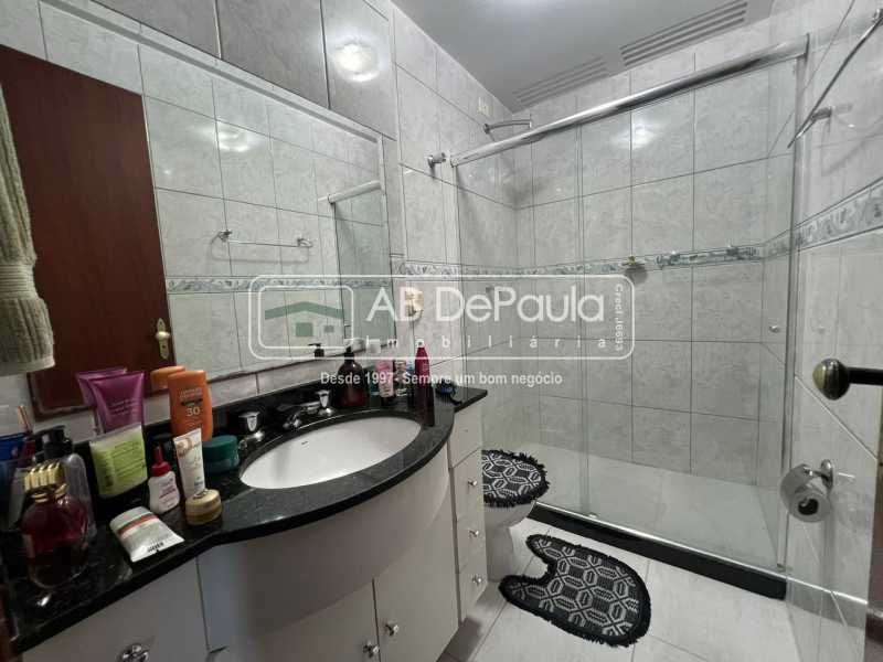 VENDE EM VILA VALQUEIRE - APARTAMENTO COM 03 QUARTOS (Suíte) E 03 BANHEIROS - 124m2