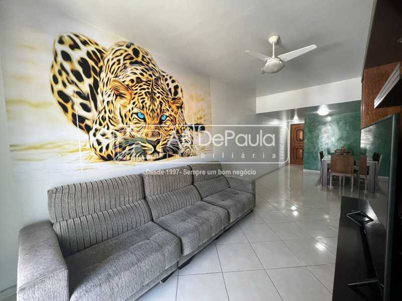 VENDE EM VILA VALQUEIRE - APARTAMENTO COM 03 QUARTOS (Suíte) E 03 BANHEIROS - 124m2