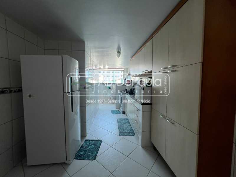 VENDE EM VILA VALQUEIRE - APARTAMENTO COM 03 QUARTOS (Suíte) E 03 BANHEIROS - 124m2