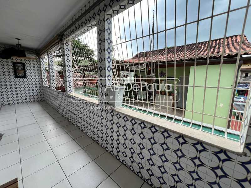Imperdível - SULACAP - EXCELENTE Apartamento tipo Casa junto a todo Comércio do Bairro, composto de 2 Dormitórios amplos - ABCA20123