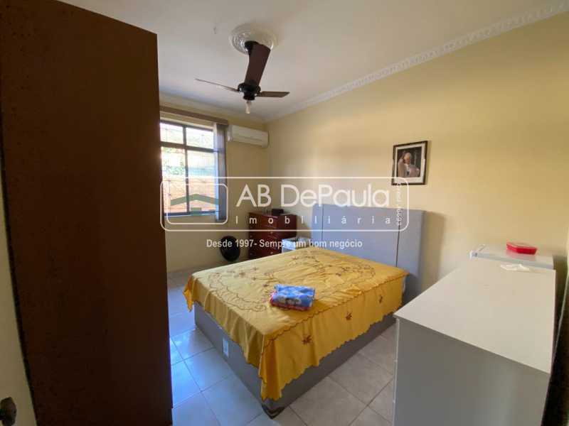 Jardim Sulacap - Vendo 03 Residências independentes (Uma com 03 Dormitórios e outras com 01 Dormitório cada uma). IDEAL PARA INVESTIDORES.