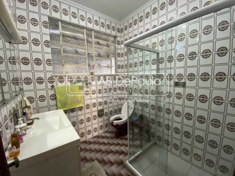 Jardim Sulacap - Vendo 03 Residências independentes (Uma com 03 Dormitórios e outras com 01 Dormitório cada uma). IDEAL PARA INVESTIDORES.