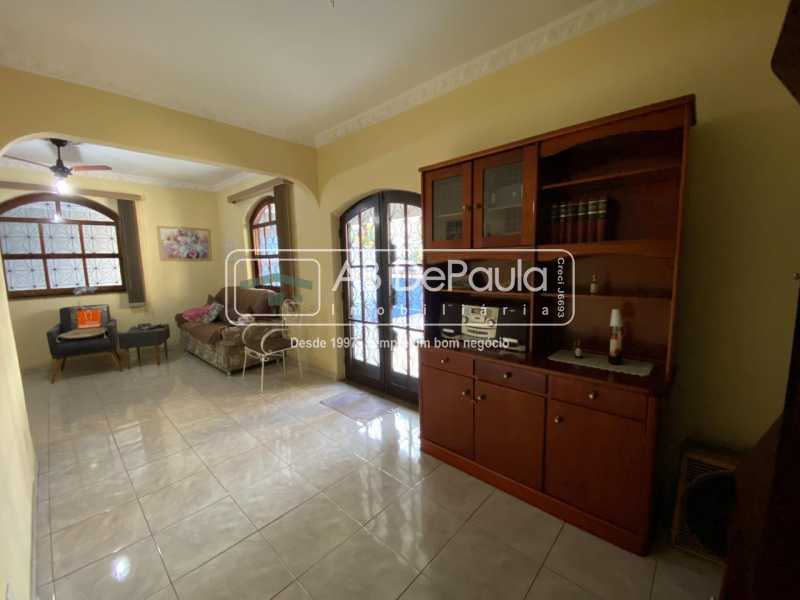 Jardim Sulacap - Vendo 03 Residências independentes (Uma com 03 Dormitórios e outras com 01 Dormitório cada uma). IDEAL PARA INVESTIDORES.