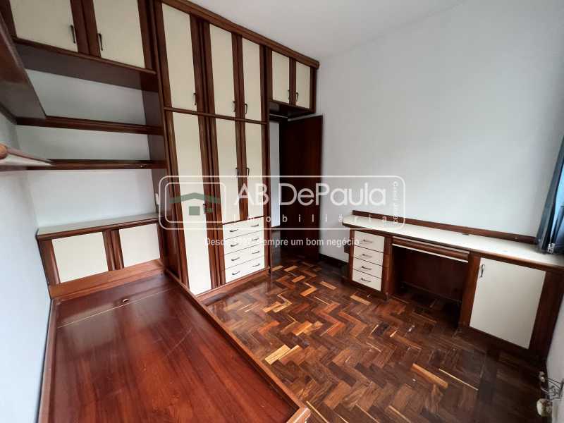 VILA VALQUEIRE - PRÓXIMO A PRAÇA SAIQUI. Ampla SALA, 3 Dormitórios (sendo 2 com ARMÁRIOS PLANEJADOS)
