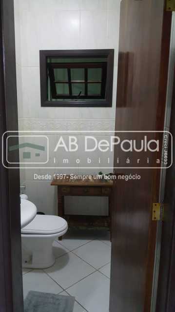 Campo Grande - Linda casa colada ao centro do bairro, 3 Dormitórios (Suíte Master e Closet) 