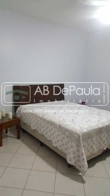 Campo Grande - Linda casa colada ao centro do bairro, 3 Dormitórios (Suíte Master e Closet) 