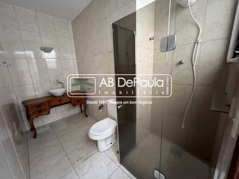 VILA VALQUEIRE - CONDOMÍNIO VALE DAS ORQUÍDEAS - Espetacular apartamento TIPO CASA