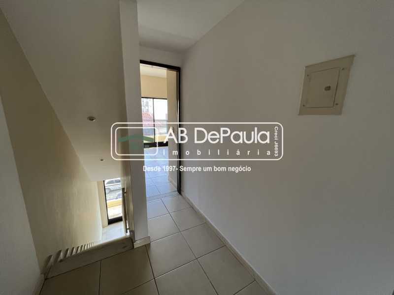 VILA VALQUEIRE - CONDOMÍNIO VALE DAS ORQUÍDEAS - Espetacular apartamento TIPO CASA