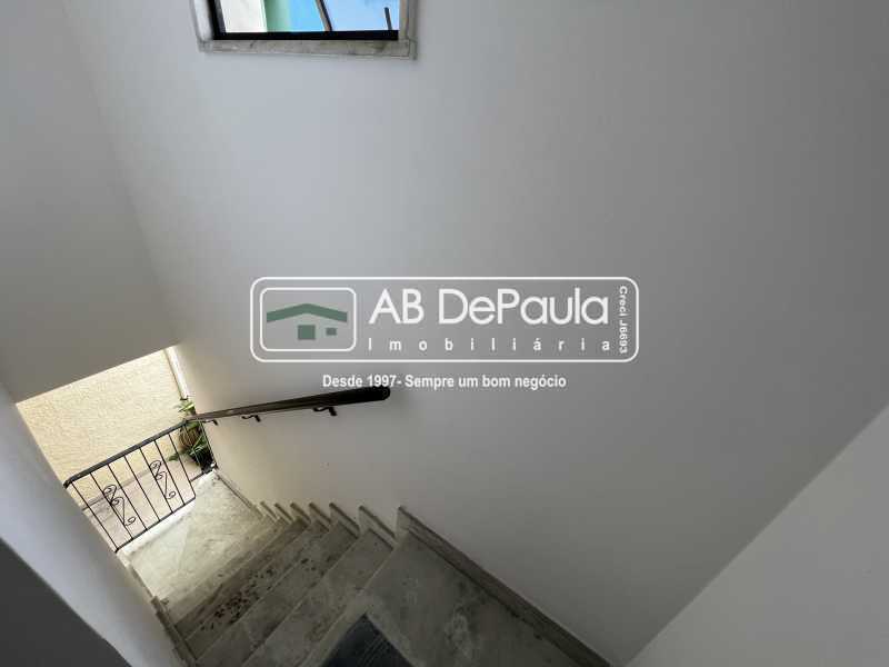 VILA VALQUEIRE - CONDOMÍNIO VALE DAS ORQUÍDEAS - Espetacular apartamento TIPO CASA