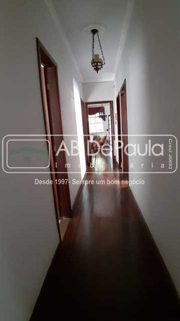 Casa linear no Condomínio Nova Valqueire  - 3 Quartos