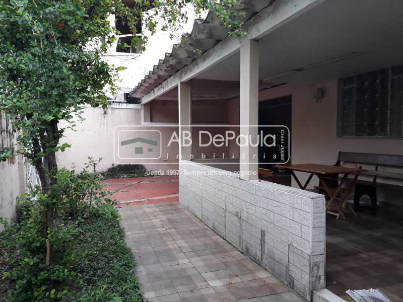 REALENGO -  Oportunidade!! 2 Casas mesmo Terreno de 420,00m² (12x35)