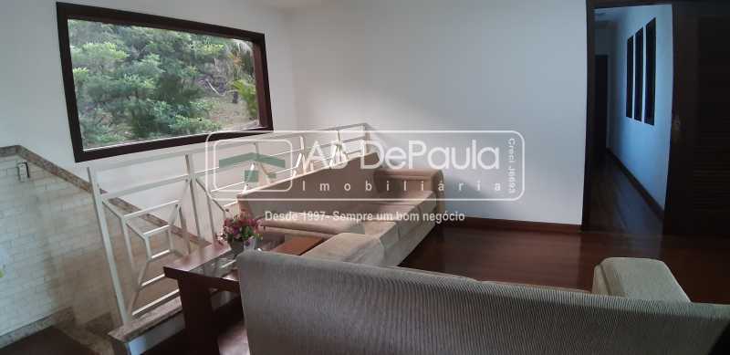 JARDIM SULACAP - Mini sítio com uma magnífica casa duplex, clara e arejada, com 359m² construídos 
