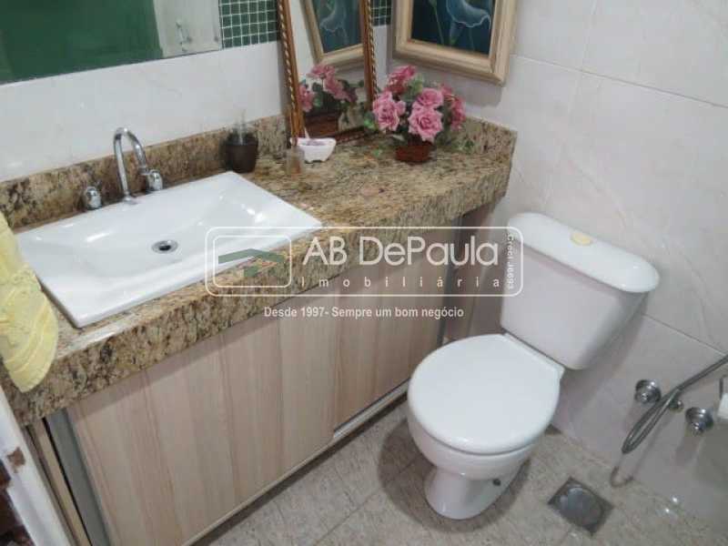 VALQUEIRE - COBERTURA LINEAR COM 365M², COM  4 DORMITÓRIOS